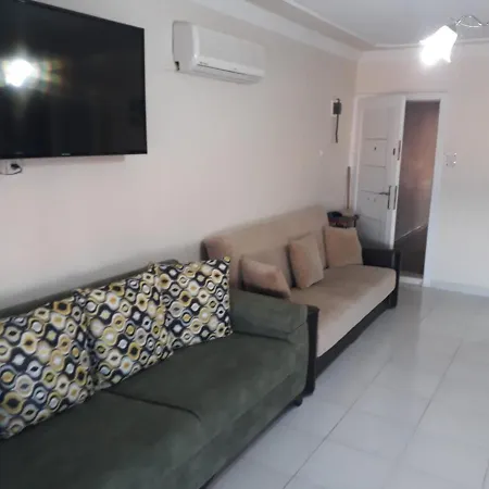 Sarimsakli Plajina 0 Metre Deniz Manzarali Luex شقة