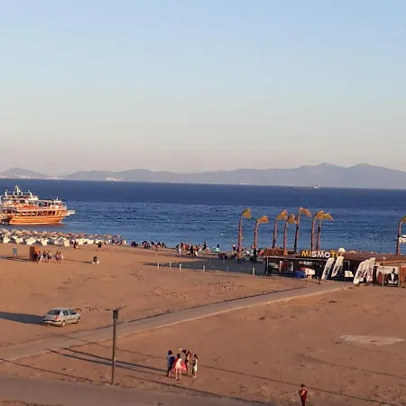 شقة Sarimsakli Plajina 0 Metre Deniz Manzarali Luex